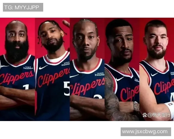 快船再胜火箭取得三连胜，豪华阵容展现无敌实力