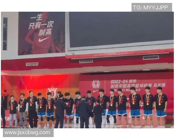 重磅！2023-24赛季CBA联赛揭幕战火爆开打，吸引众多球迷热切期待